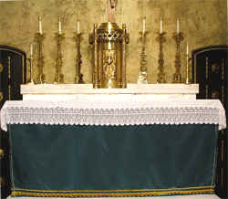 Traditional Altar
